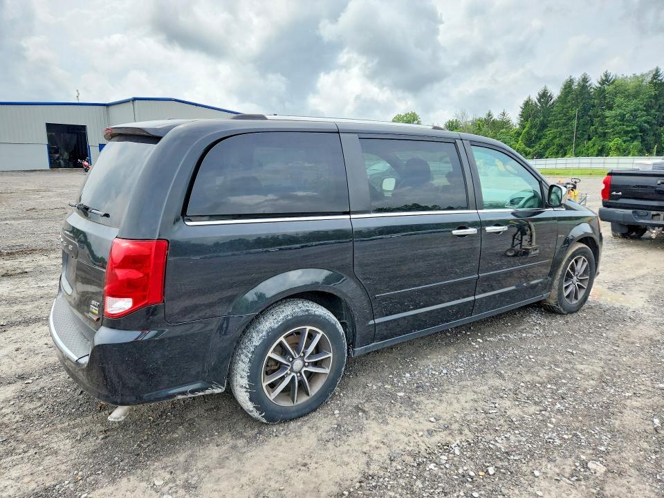 63007256 :رقم المزاد ، 2C4RDGCG2HR825195 vin ، 2017 Dodge Grand Caravan مزاد بيع