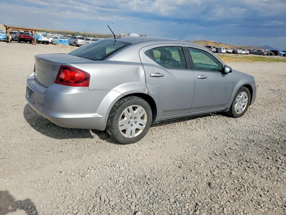 2013 Dodge Avenger მანქანა იყიდება აუქციონზე, vin: 1C3CDZAB0DN620317, აუქციონის ნომერი: 62637076