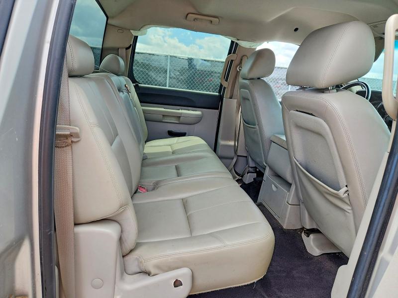 61853906 :رقم المزاد ، 3GCPCSE0XBG251066 vin ، 2011 Chevrolet Silverado مزاد بيع