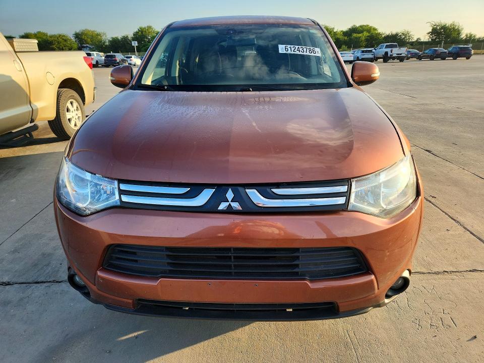 2014 Mitsubishi Outlander მანქანა იყიდება აუქციონზე, vin: JA4JZ4AX8EZ018787, აუქციონის ნომერი: 61243786