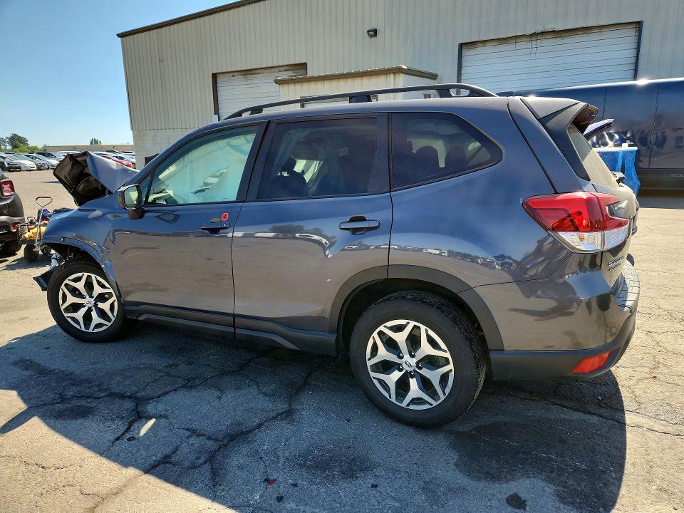 60596246 :رقم المزاد ، JF2SKAEC6NH481118 vin ، 2022 Subaru Forester مزاد بيع