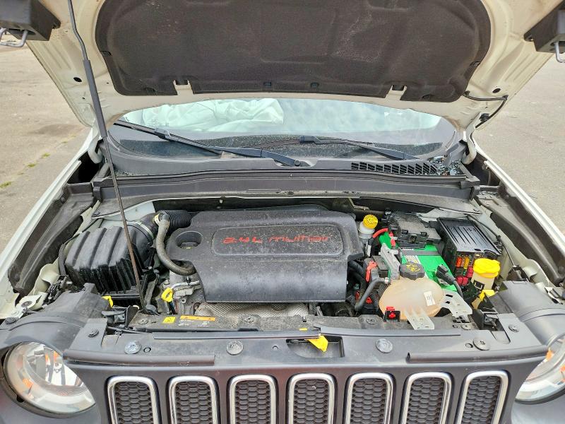 61546326 :رقم المزاد ، ZACCJBBT8GPE05248 vin ، 2016 Jeep Renegade مزاد بيع