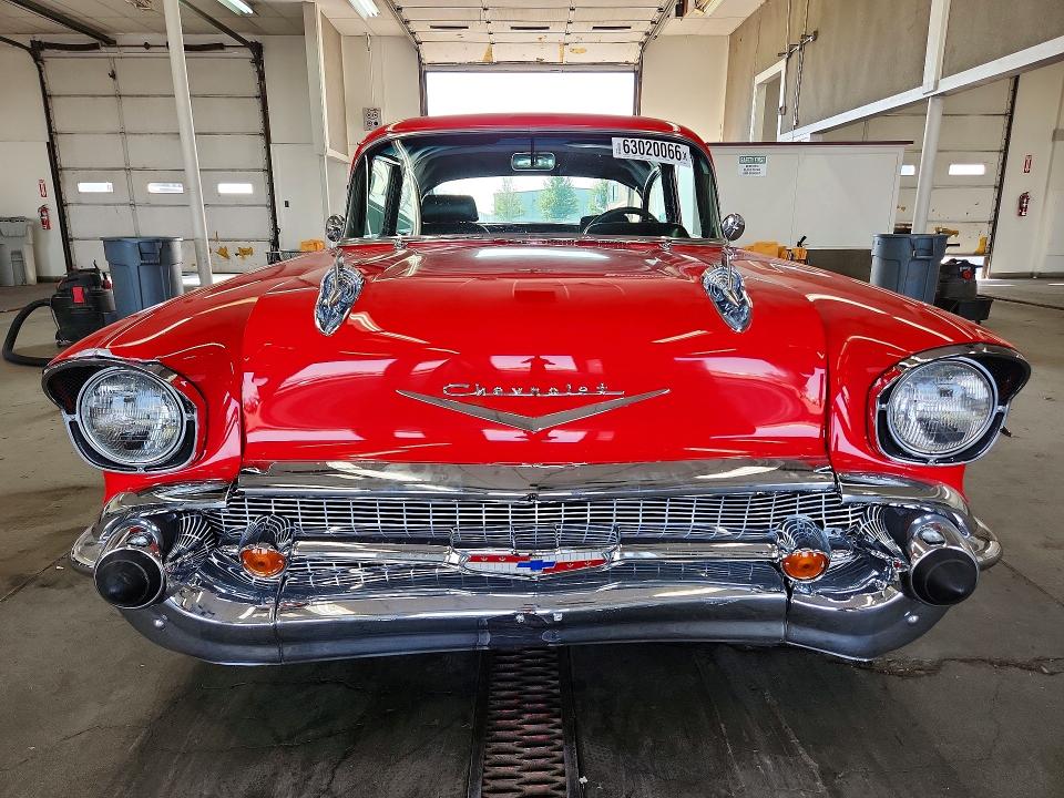 1957 Chevrolet Uk მანქანა იყიდება აუქციონზე, vin: VB570132019, აუქციონის ნომერი: 63020066