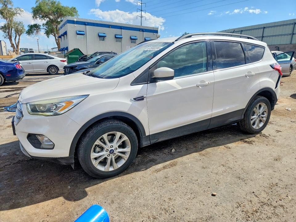 Auction sale of the 2018 Ford Escape, vin: 1FMCU9HD4JUA34803, lot number: 61568306