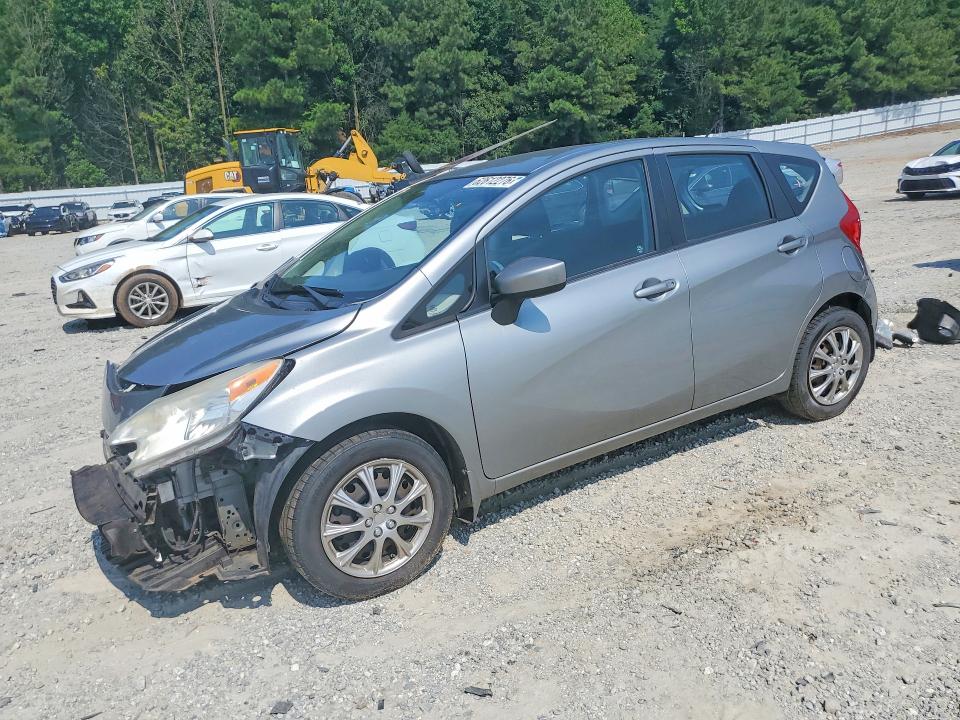 2015 Nissan Versa Note მანქანა იყიდება აუქციონზე, vin: 3N1CE2CP6FL411209, აუქციონის ნომერი: 62612276