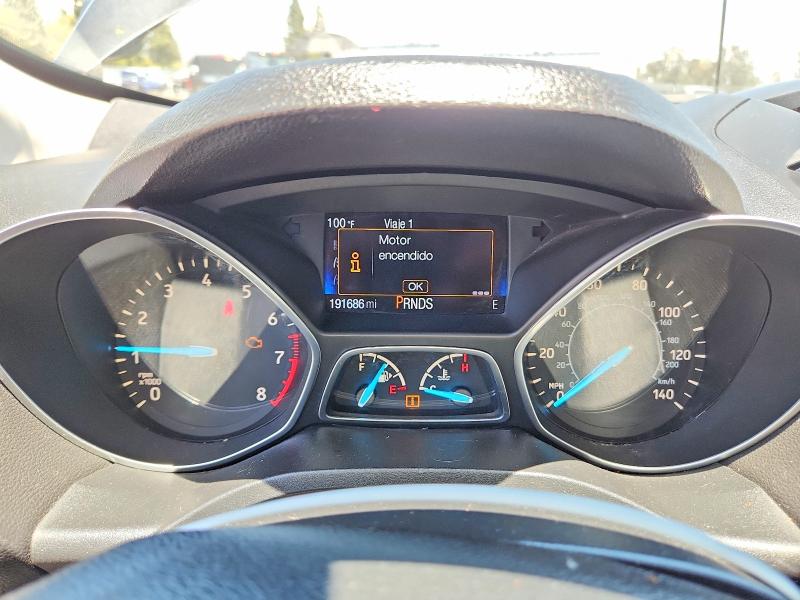Продажа на аукционе авто 2017 Ford Escape, vin: 1FMCU0F78HUC04471, номер лота: 61172096