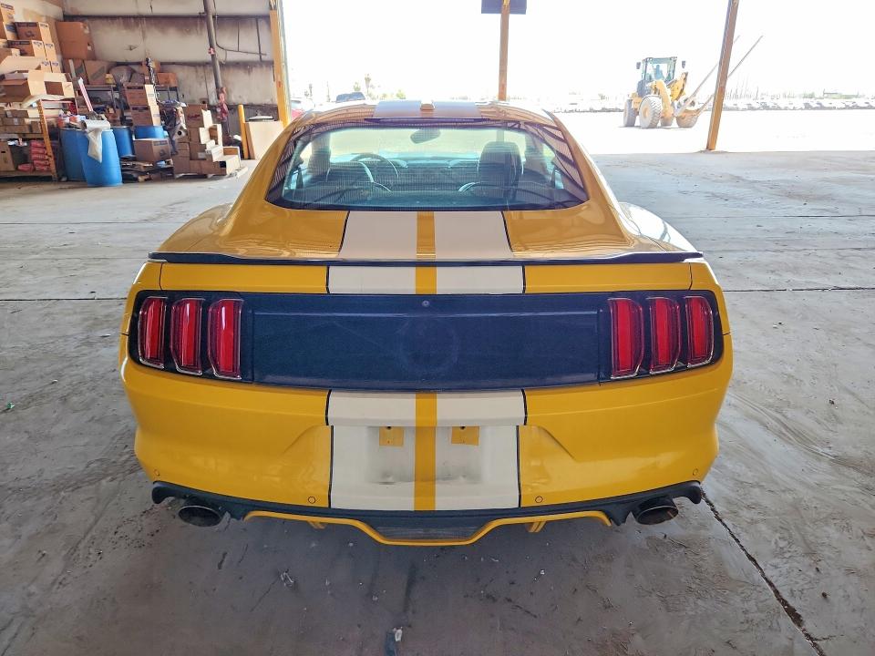 Продажа на аукционе авто 2015 Ford Mustang, vin: 1FA6P8CF7F5404743, номер лота: 61997076