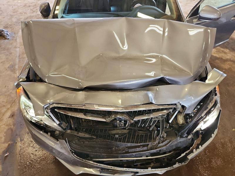 60999576 :رقم المزاد ، 1G4ZR5SZ8JU147016 vin ، 2018 Buick Lacrosse مزاد بيع
