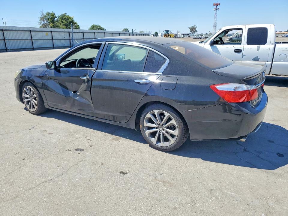 60032746 :رقم المزاد ، 1HGCR2F53FA102608 vin ، 2015 Honda Accord مزاد بيع