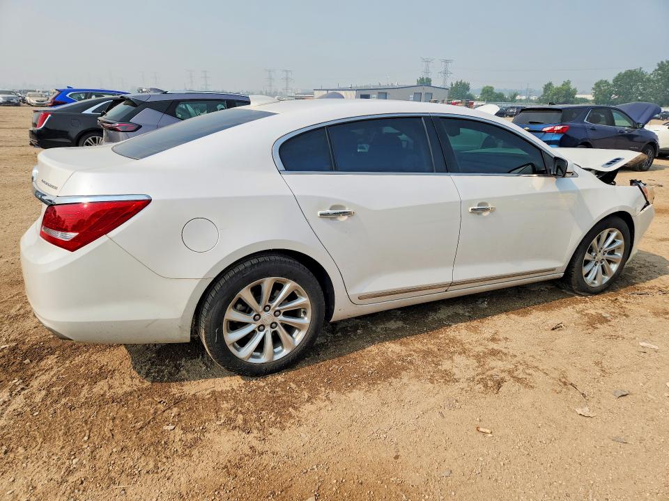 61304836 :رقم المزاد ، 1G4GB5G31FF294676 vin ، 2015 Buick Lacrosse مزاد بيع