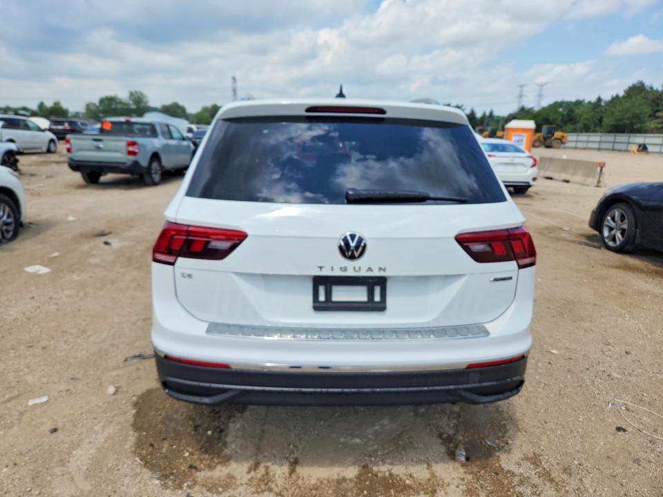 59381026 :رقم المزاد ، 3VV2B7AX6NM150403 vin ، 2022 Volkswagen Tiguan مزاد بيع