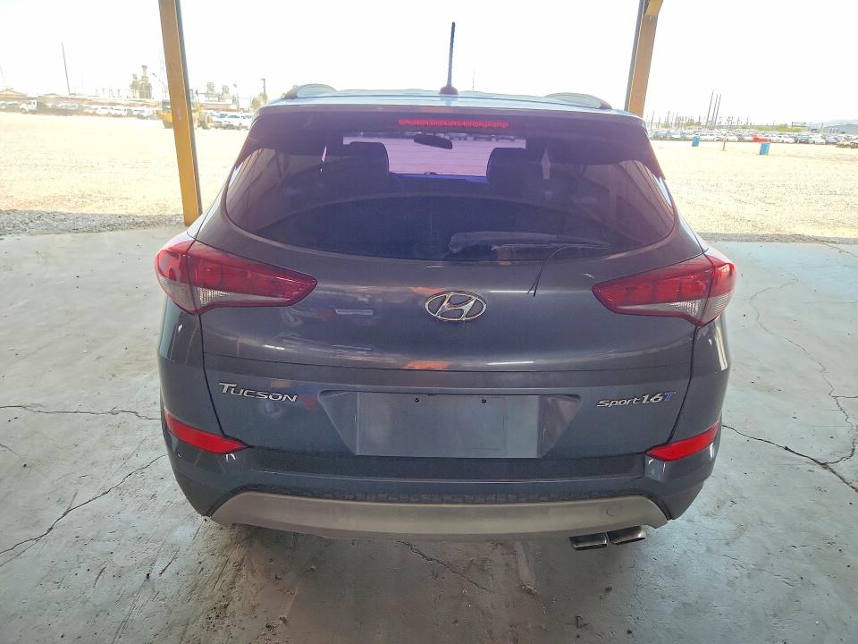 Продажа на аукционе авто 2017 Hyundai Tucson, vin: KM8J33A29HU377844, номер лота: 61506496