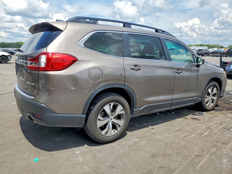 61015376 :رقم المزاد ، 4S4WMAFD8M3425481 vin ، 2021 Subaru Ascent مزاد بيع