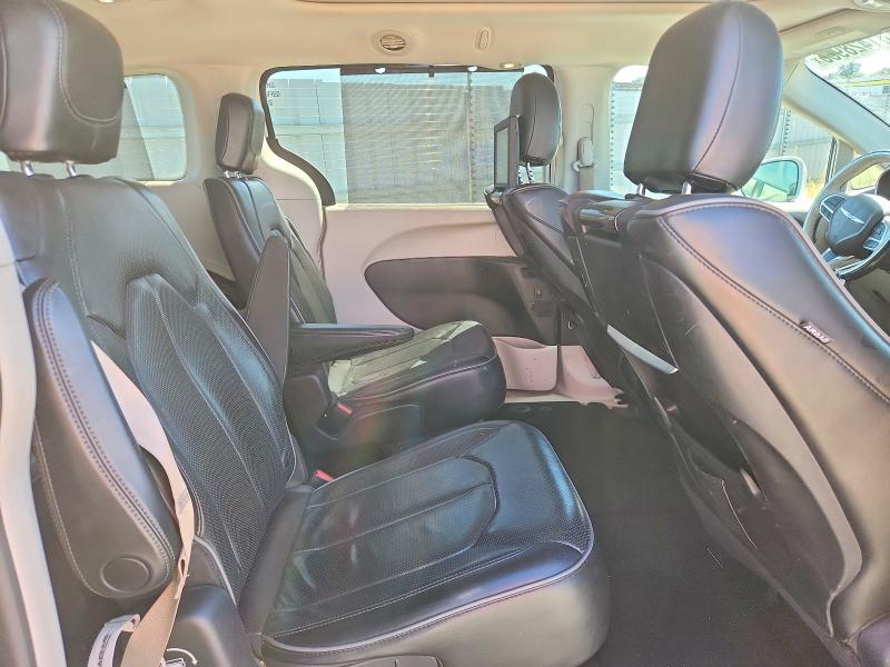 61428966 :رقم المزاد ، 2C4RC1GG3KR721977 vin ، 2019 Chrysler Pacifica مزاد بيع