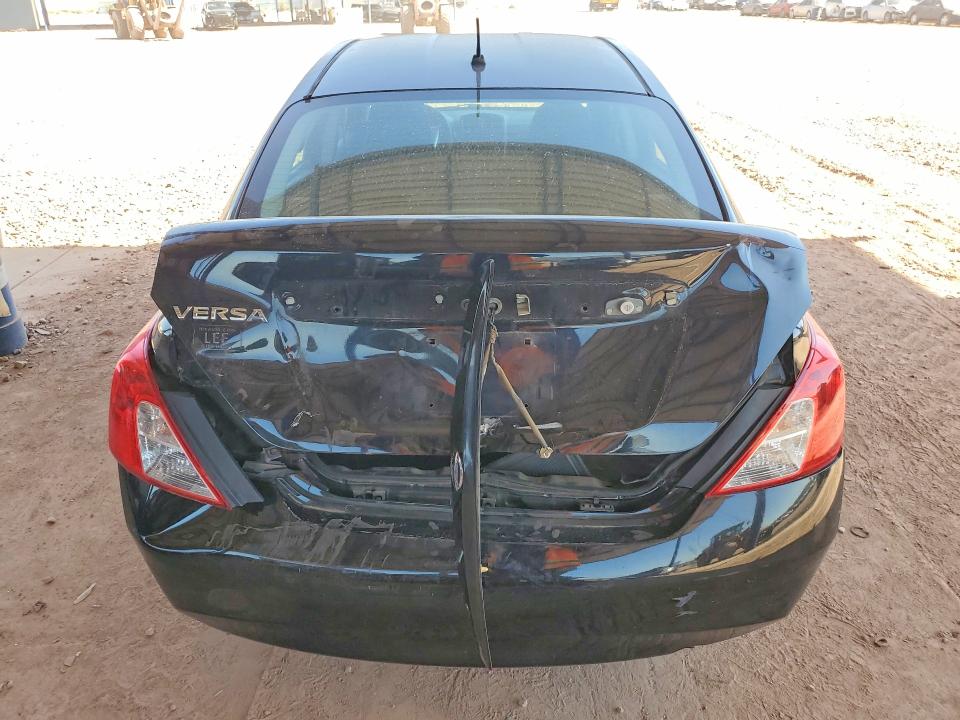 60039056 :رقم المزاد ، 3N1CN7APXFL921515 vin ، 2015 Nissan Versa مزاد بيع