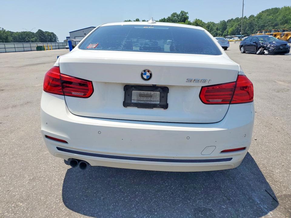 Aukcja sprzedaży 2016 Bmw 328, vin: WBA8E9G58GNT82539, numer aukcji: 59823856