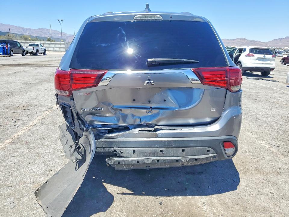 60088376 :رقم المزاد ، JA4AD3A37LZ023952 vin ، 2020 Mitsubishi Outlander مزاد بيع