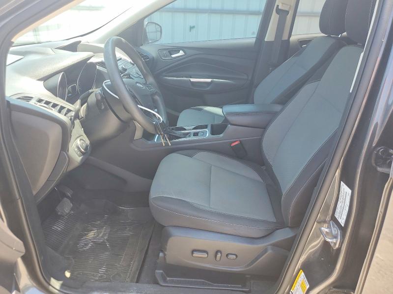 61584066 :رقم المزاد ، 1FMCU0GD2JUA81051 vin ، 2018 Ford Escape مزاد بيع