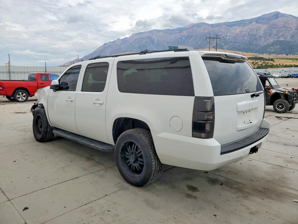 61215976 :رقم المزاد ، 1GNUKJE33AR262099 vin ، 2010 Chevrolet Suburban مزاد بيع