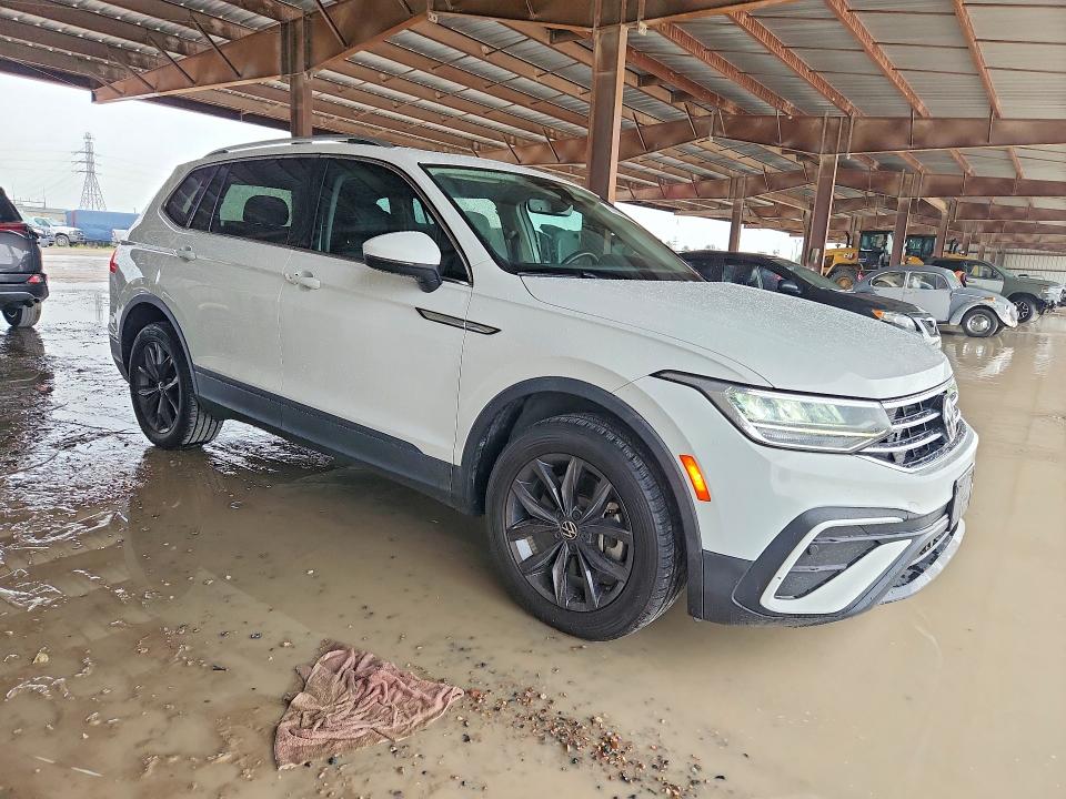 Продаж на аукціоні авто 2022 Volkswagen Tiguan, vin: 3VV3B7AX0NM065397, номер лоту: 59886316