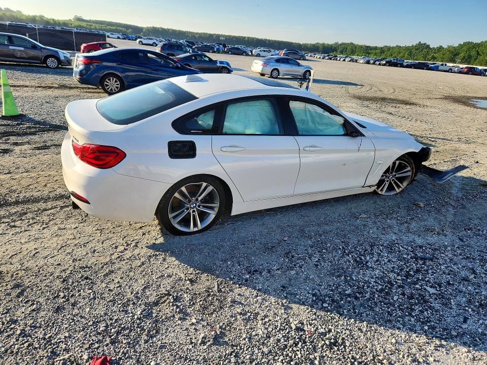 60400366 :رقم المزاد ، WBA4J5C57JBM64876 vin ، 2018 Bmw 440i مزاد بيع