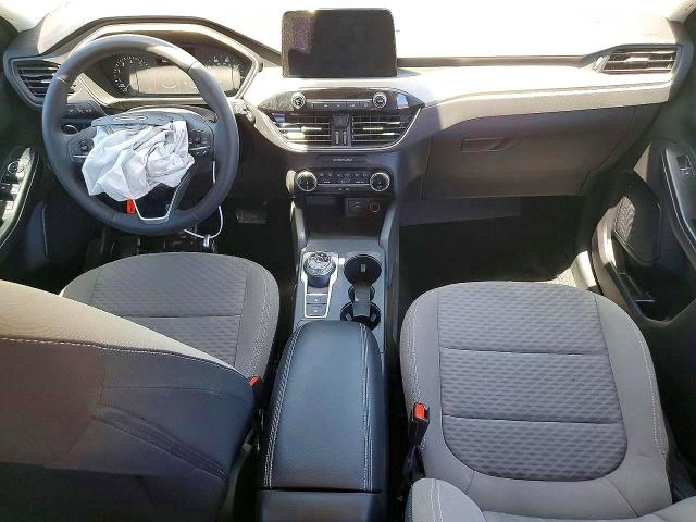 Продаж на аукціоні авто 2022 Ford Escape, vin: 1FMCU0G64NUB89405, номер лоту: 61640096