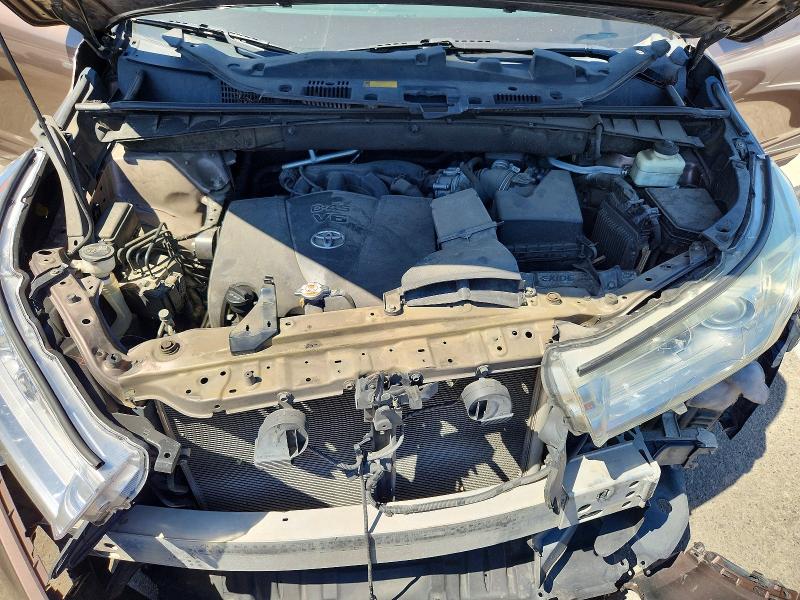 Aukcja sprzedaży 2018 Toyota Highlander, vin: 5TDZZRFH1JS244527, numer aukcji: 63174696