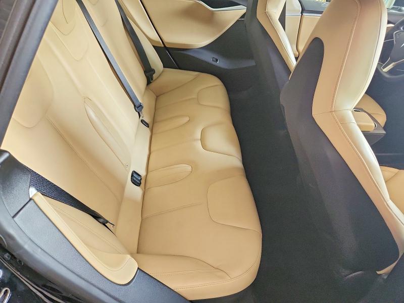 Aukcja sprzedaży 2015 Tesla Model S, vin: 5YJSA1H24FFP77826, numer aukcji: 61304436