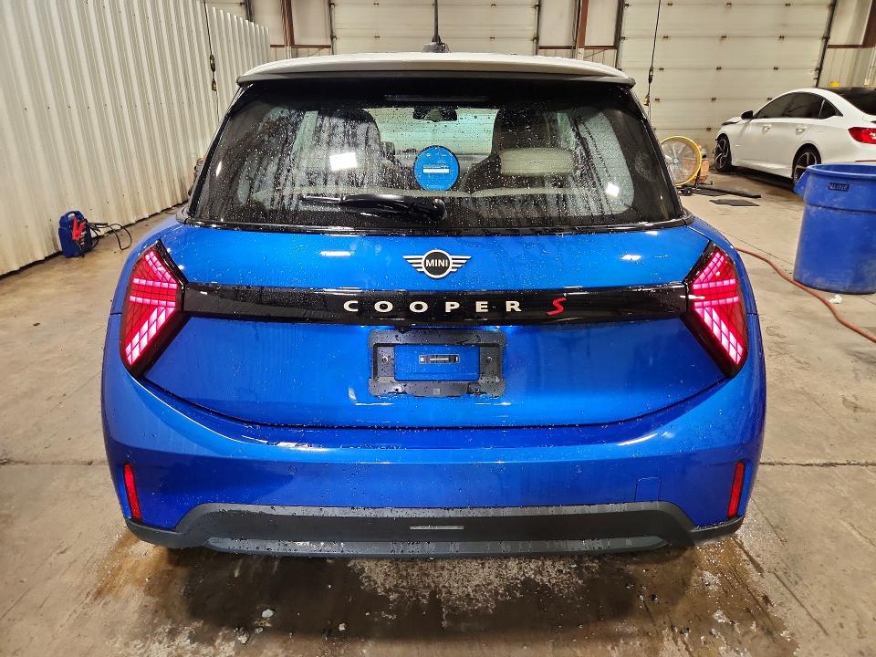 2025 Mini Cooper მანქანა იყიდება აუქციონზე, vin: WMW23GD07S2W62858, აუქციონის ნომერი: 62437716