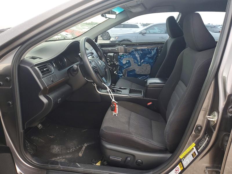 60074526 :رقم المزاد ، 4T1BF1FKXHU666918 vin ، 2017 Toyota Camry مزاد بيع