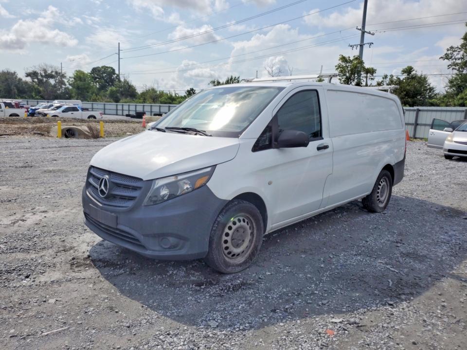 63391166 :رقم المزاد ، WD3PG2EA9H3210513 vin ، 2017 Mercedes-benz Metris مزاد بيع