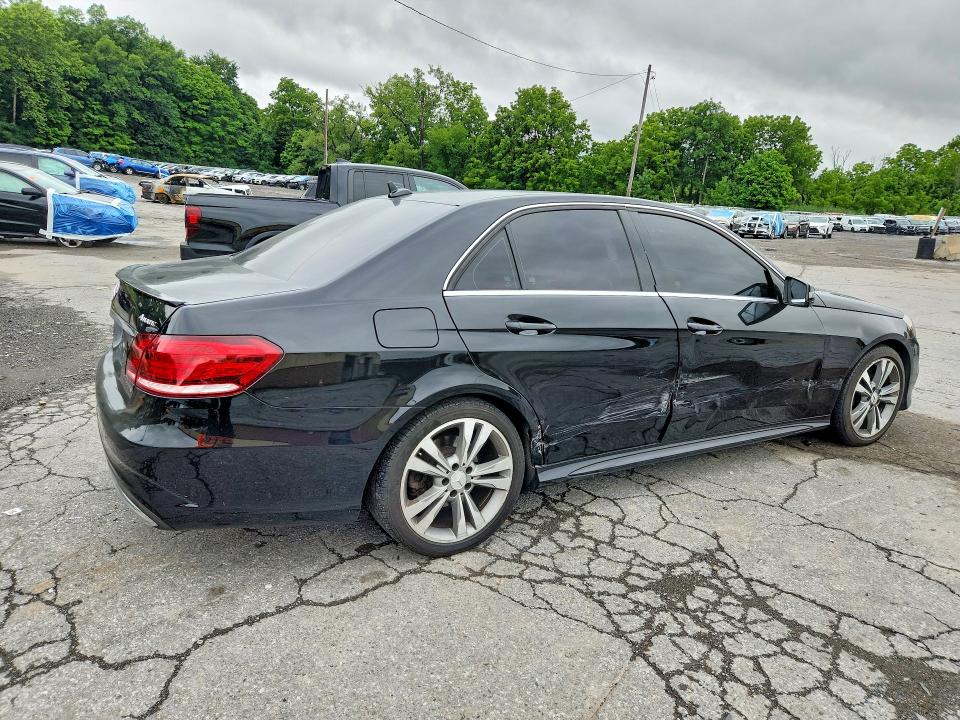 61946166 :رقم المزاد ، WDDHF8JB5GB240469 vin ، 2016 Mercedes-benz E مزاد بيع
