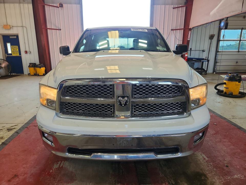 59867706 :رقم المزاد ، 1D7RV1CTXBS510437 vin ، 2011 Dodge Ram 1500 مزاد بيع