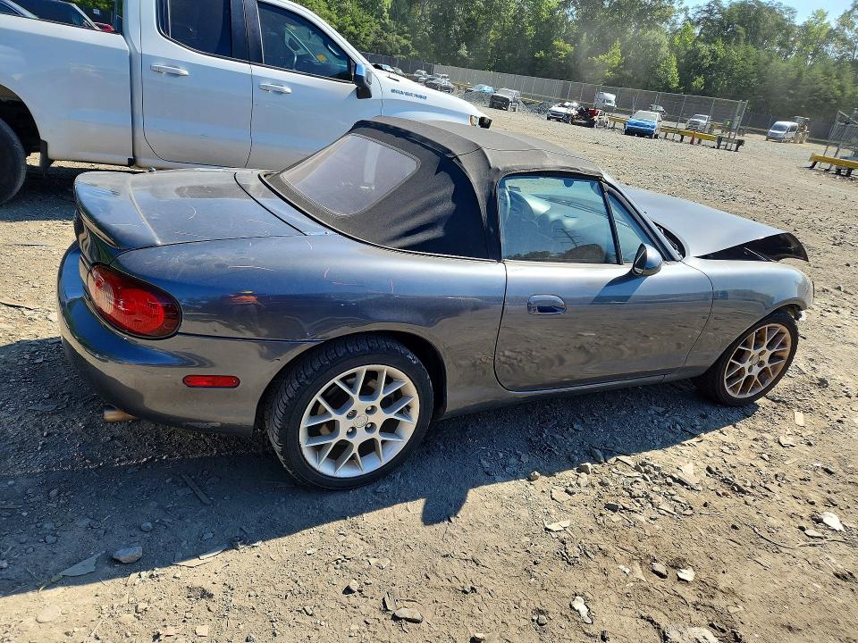 Продаж на аукціоні авто 2002 Mazda Mx-5 Miata, vin: JM1NB353320227142, номер лоту: 62822496