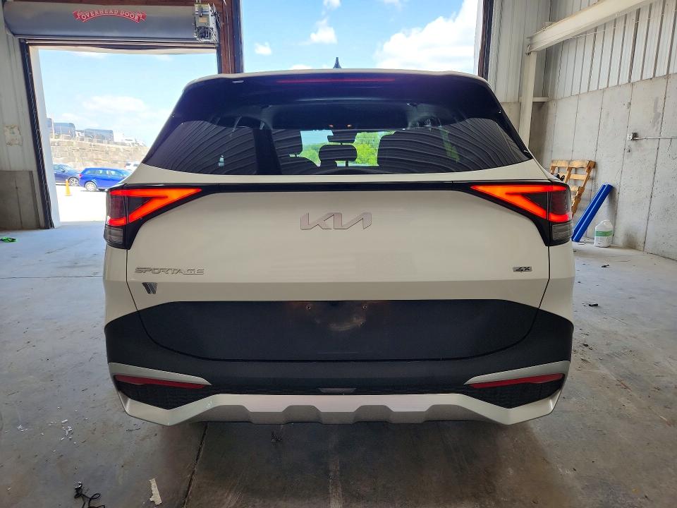 2023 Kia Sportage მანქანა იყიდება აუქციონზე, vin: KNDPUCAF5P7158018, აუქციონის ნომერი: 63323216