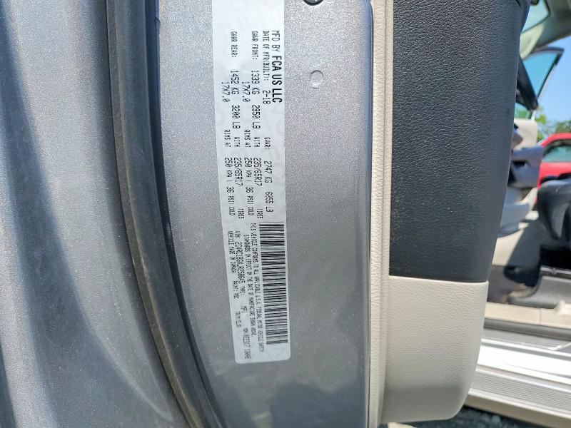 59947896 :رقم المزاد ، 2C4RC1BGXJR258645 vin ، 2018 Chrysler Pacifica مزاد بيع