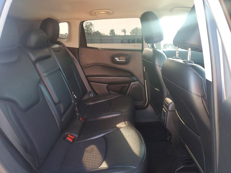 61296466 :رقم المزاد ، 3C4NJDBB8KT621226 vin ، 2019 Jeep Compass مزاد بيع