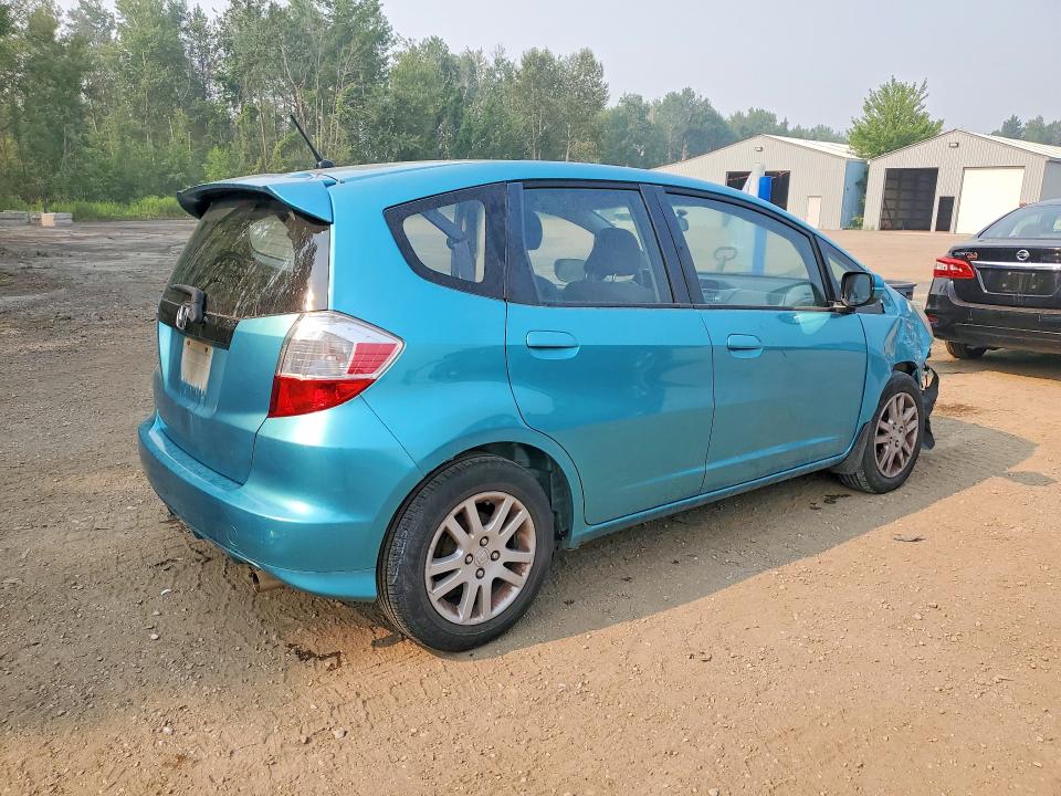 Продажа на аукционе авто 2013 Honda Fit, vin: LUCGE8H55D3010876, номер лота: 60830616
