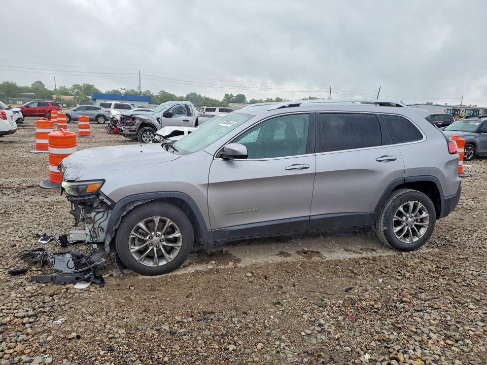 62301476 :رقم المزاد ، 1C4PJLLB8KD151304 vin ، 2019 Jeep Cherokee مزاد بيع