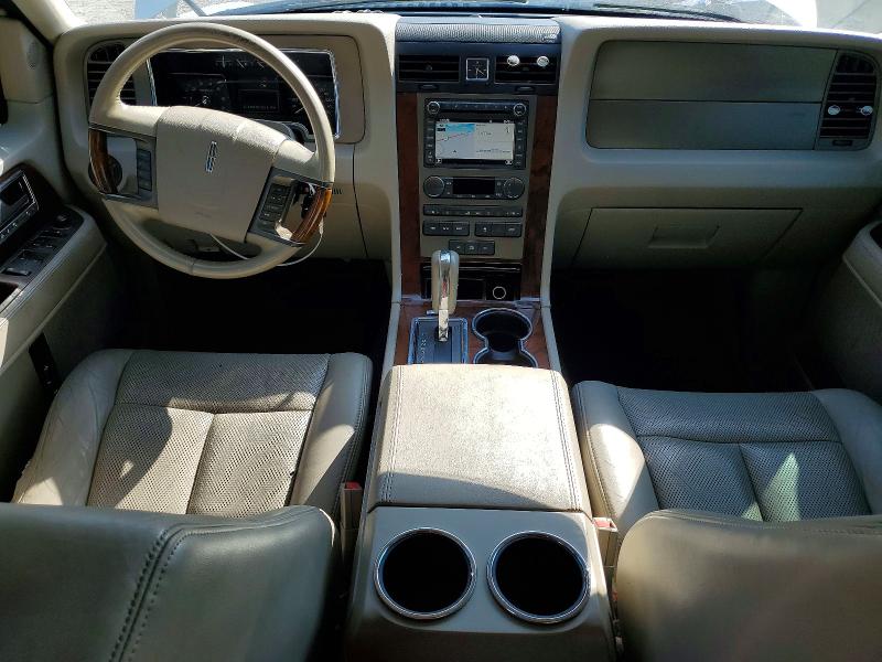 Продаж на аукціоні авто 2011 Lincoln Navigator, vin: 5LMJJ2J51BEJ06284, номер лоту: 61505046