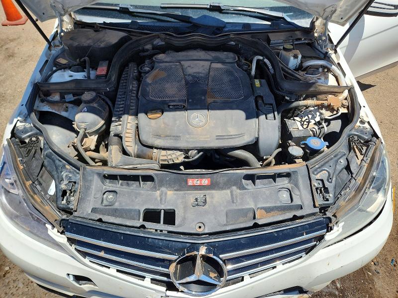 Продажа на аукционе авто 2014 Mercedes-benz C, vin: WDDGF8AB0ER307057, номер лота: 60813416