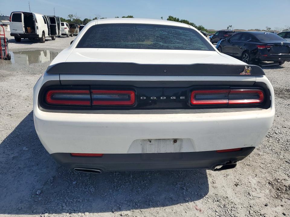 Продаж на аукціоні авто 2016 Dodge Challenger, vin: 2C3CDZAGXGH338243, номер лоту: 61636776
