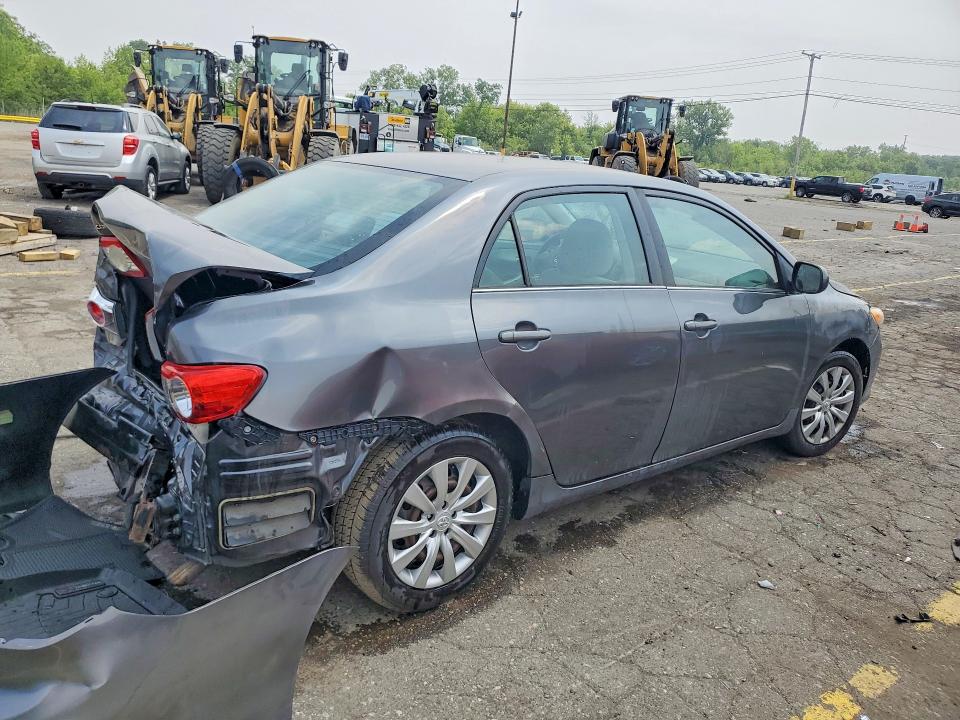 2013 Toyota Corolla მანქანა იყიდება აუქციონზე, vin: 5YFBU4EE9DP080323, აუქციონის ნომერი: 61391216