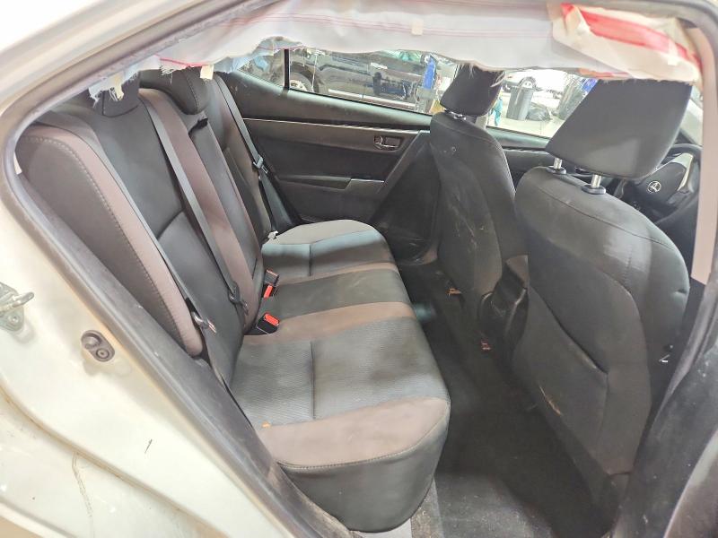 62213846 :رقم المزاد ، 5YFBURHE0JP790165 vin ، 2018 Toyota Corolla مزاد بيع