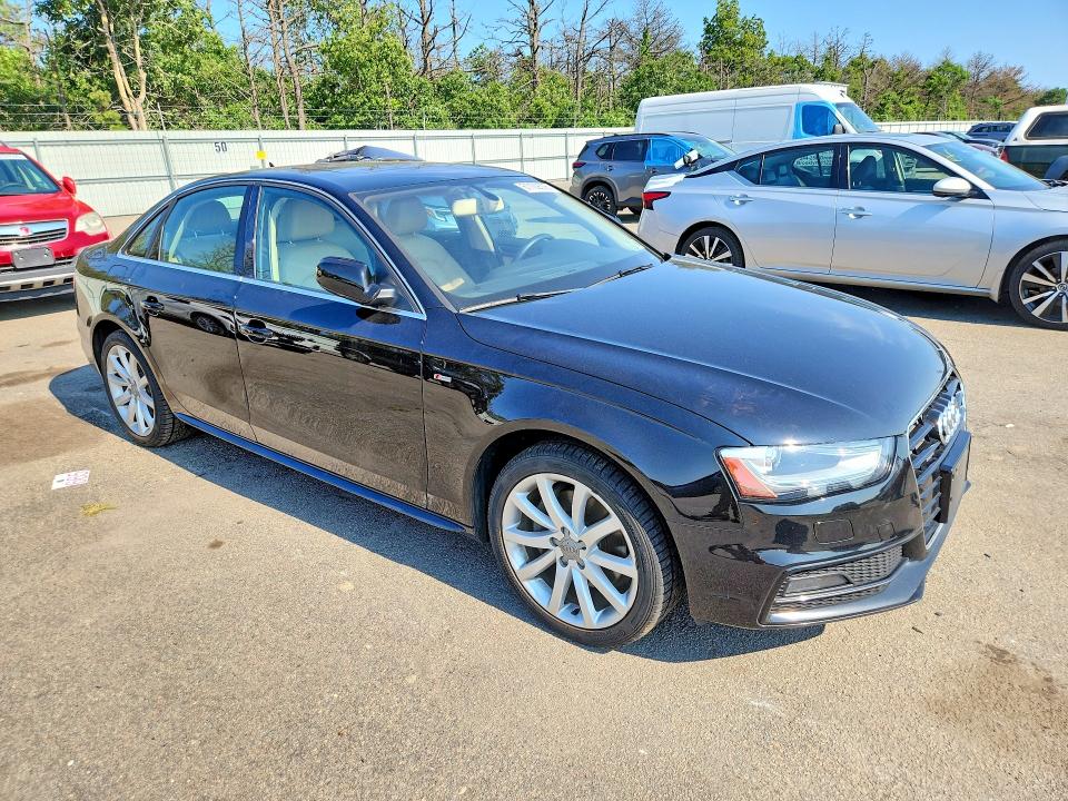 Продажа на аукционе авто 2014 Audi A4, vin: WAUBFAFL4EN024808, номер лота: 61109006
