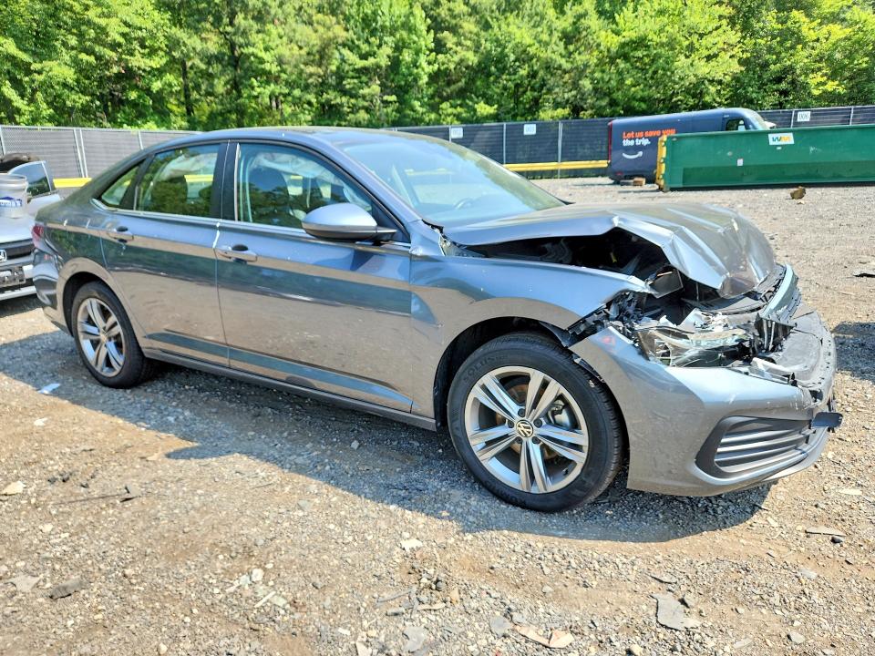 60717776 :رقم المزاد ، 3VW7M7BU8RM012691 vin ، 2024 Volkswagen Jetta مزاد بيع