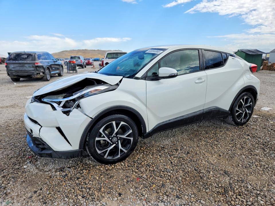 60004866 :رقم المزاد ، NMTKHMBX4JR027671 vin ، 2018 Toyota C-hr مزاد بيع