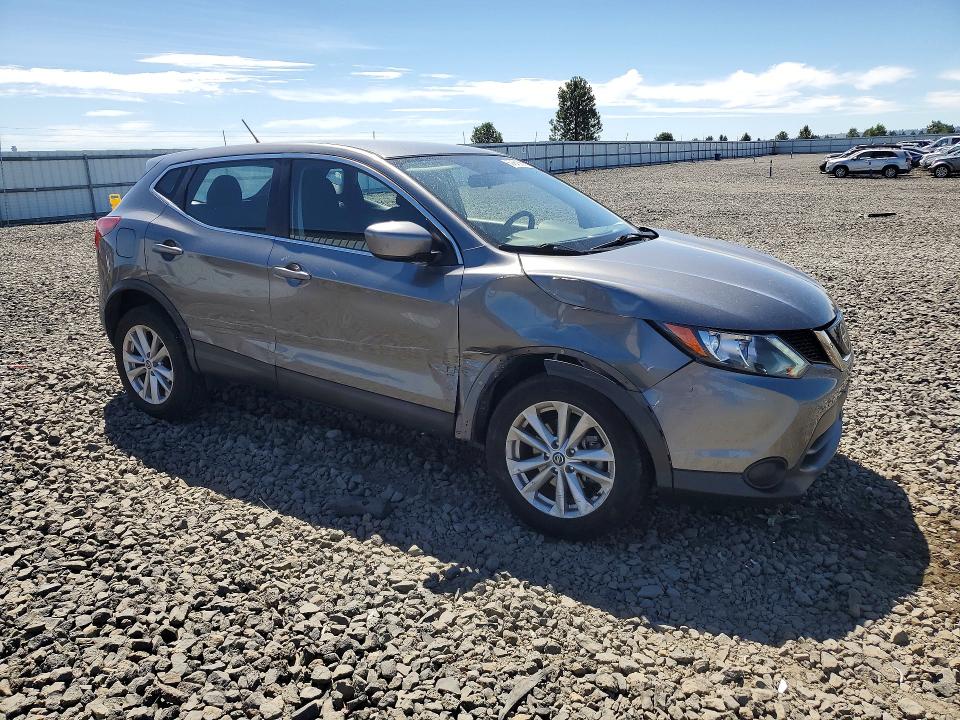 60454656 :رقم المزاد ، JN1BJ1CR0KW346865 vin ، 2019 Nissan Rogue Sport مزاد بيع