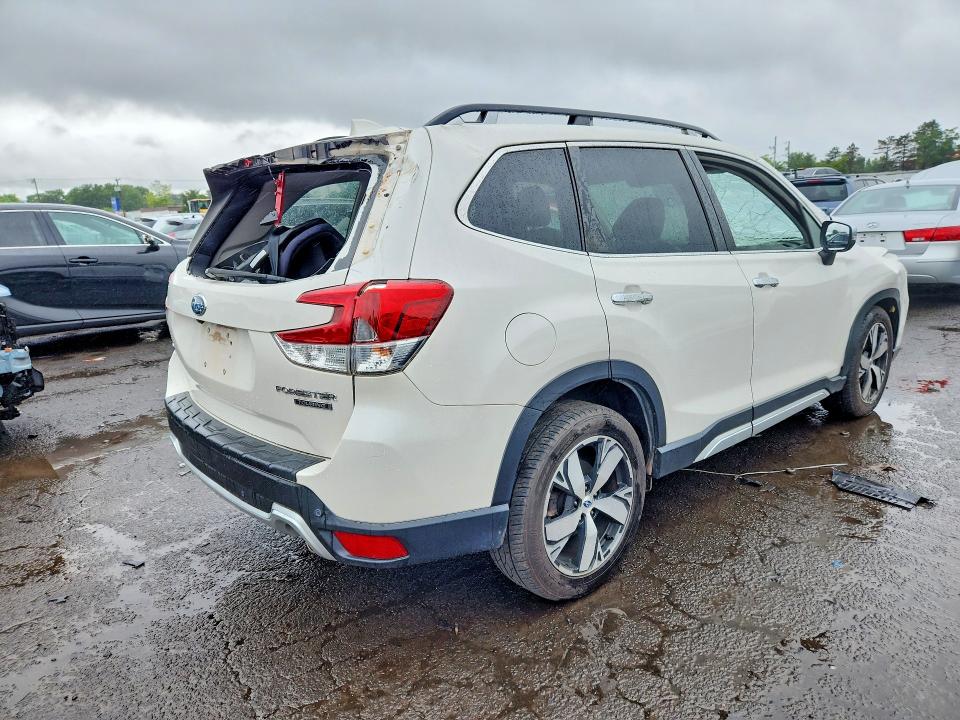 2019 Subaru Forester მანქანა იყიდება აუქციონზე, vin: JF2SKAWC3KH495343, აუქციონის ნომერი: 59166036