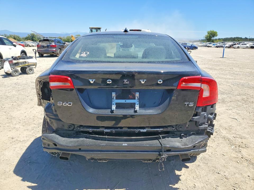 Продаж на аукціоні авто 2016 Volvo S60, vin: YV126MFK0G1391057, номер лоту: 62810256